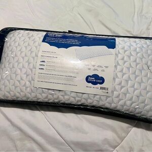 Jerome's Dream Shop Cold Wire™️ King Size pillow New